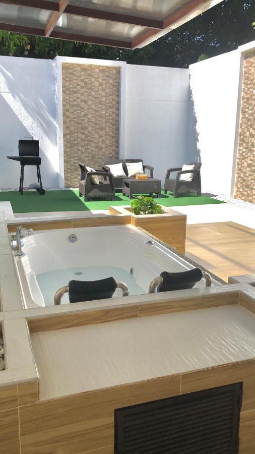 فندق Casa Lourdes فاليدوبار المظهر الخارجي الصورة